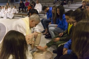 Sussidio per la celebrazione della Messa del giovedì santo Sussidio per la celebrazione della Messa del giovedì santo