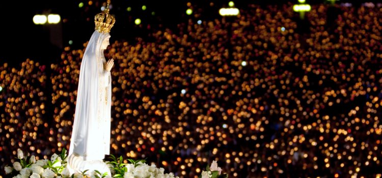 Domenica 13 maggio. Processione mariana interparrocchiale