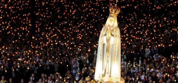 Venerdì 13 maggio. Processione mariana interparrocchiale